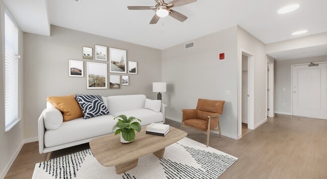 The Flats on High Street, Nashua, NH 03060 - photo 5