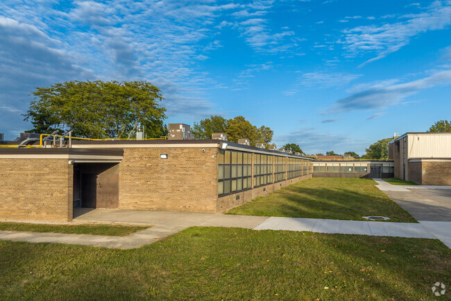 Medina Middle School is the home of the Mustangs.