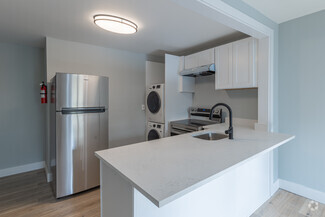 319 Columbia Ave, Stratford, NJ 08084