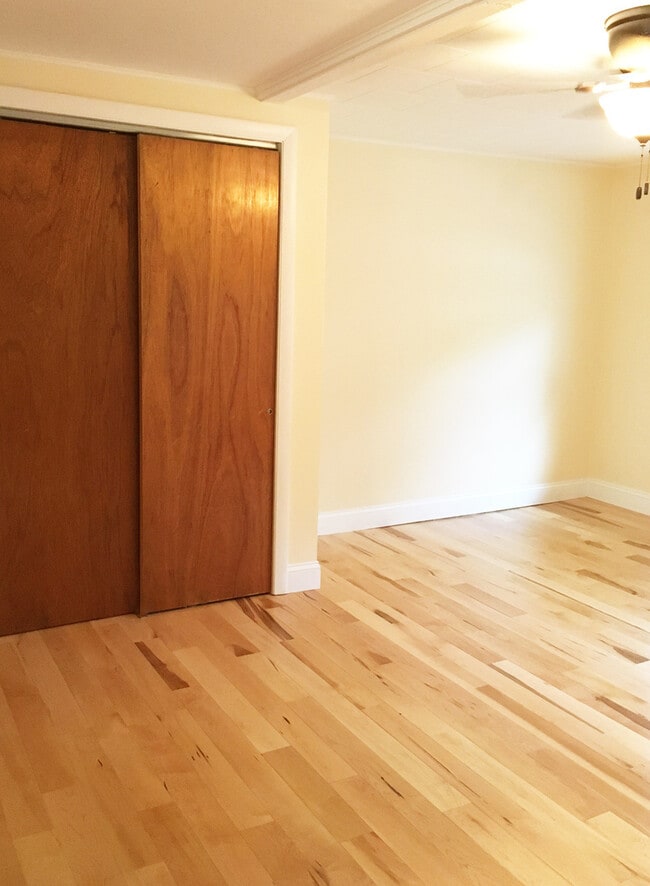 80 Marble Ave, Burlington, VT 05401