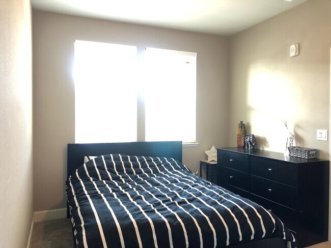 1320 Windswept Common unit 6, Livermore, CA 94550 - photo 5