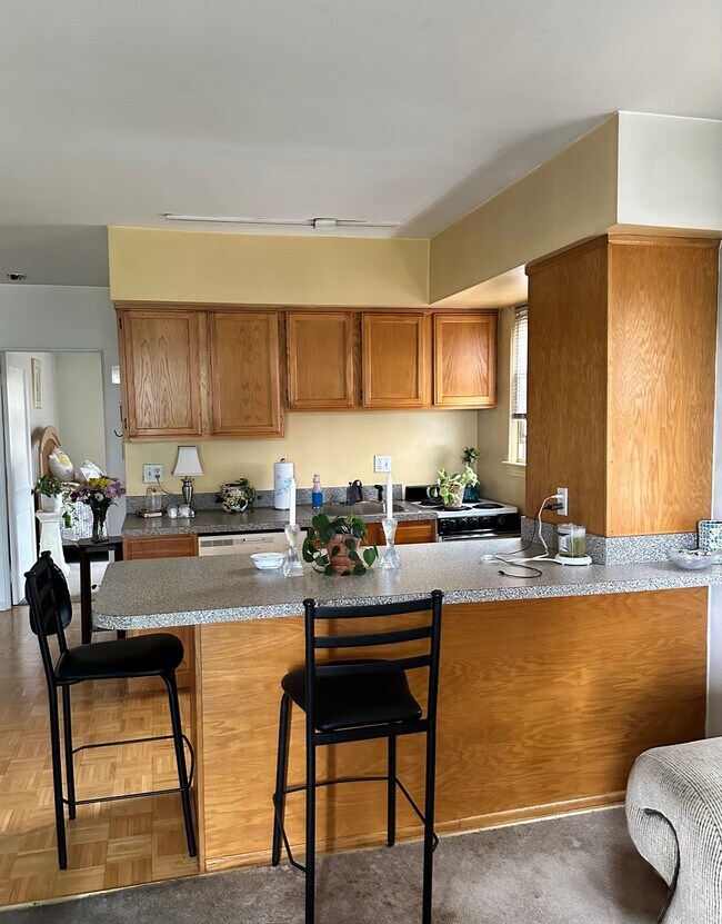 575 N Riverside Ave, Saint Clair, MI 48079 - photo 3