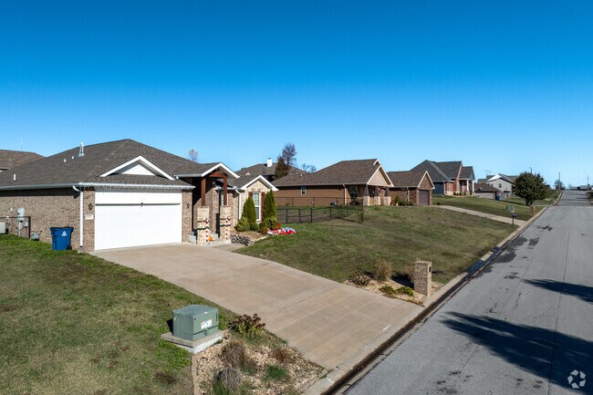 Most homes in Southridge have two-car garages.