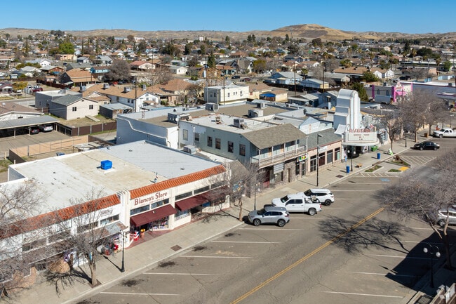 Downtown Avenal offers several services and stores for residents to enjoy.