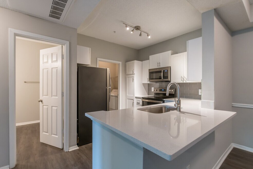 Axial Buckhead general photo