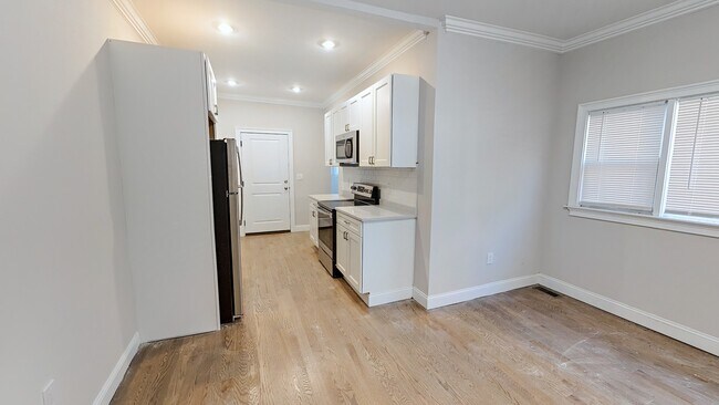 89 Princeton St unit 3, Boston, MA 02128 - photo 4