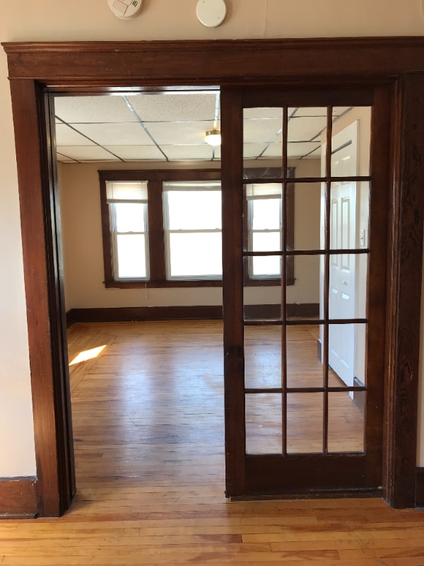 2 N Main St Unit 3R, Webster, MA 01570