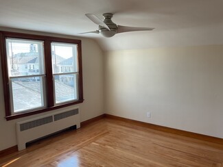 371 Grand Ave, Pawtucket, RI 02861