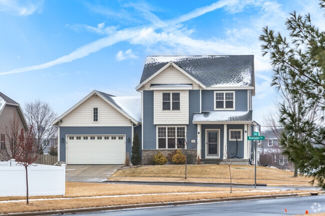 Many homes in the Meadow Crossing neighborhood have craftsman style elements.