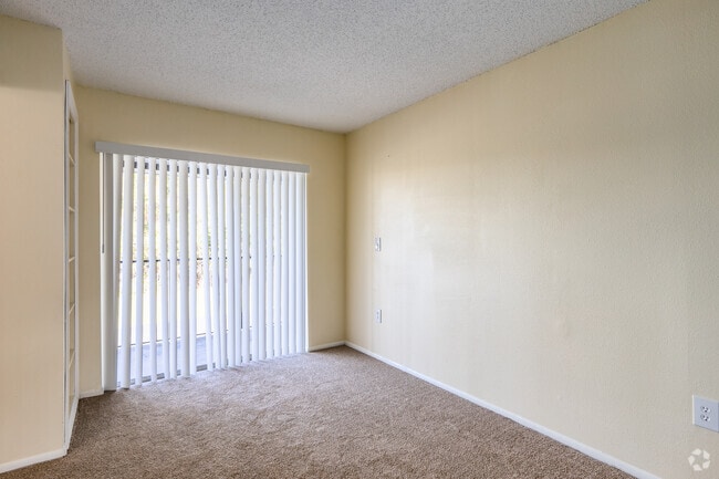 1 BR, 1 BA - 501SF - U-203