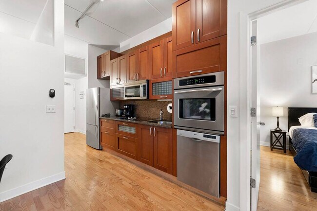 660 W Wayman St unit ID1244912P, Chicago, IL 60661 - photo 7