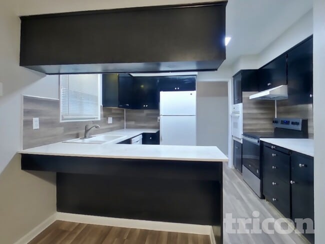 2340 Logan Way, Sparks, NV 89431 - photo 4