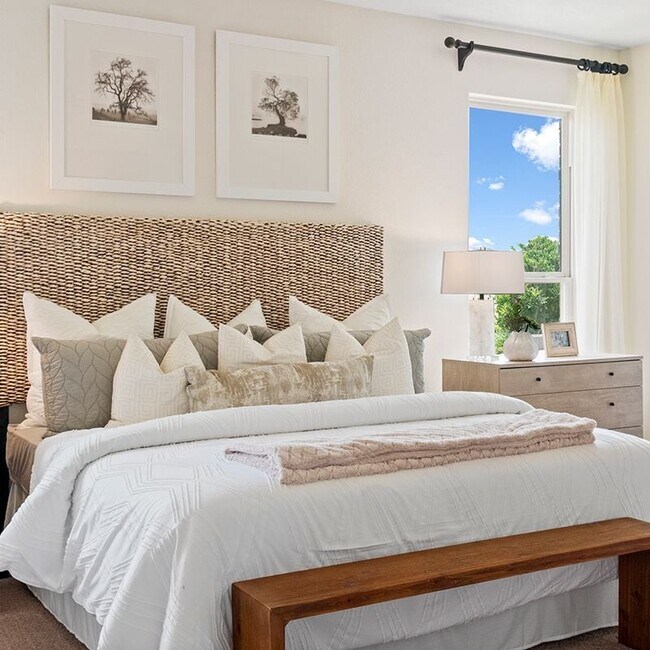 210 Gentle Rain Dr unit 36515542, Hollister, CA 95023 - photo 6