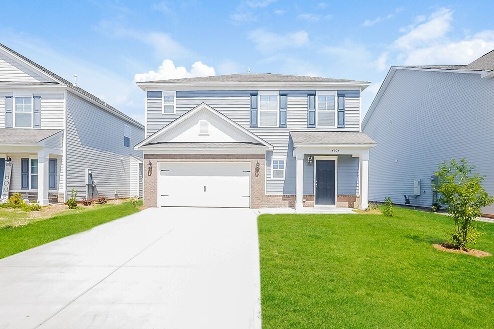 4065 Thimbleberry Dr, Graniteville, SC 29829 - photo 1