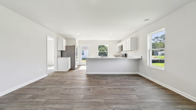 101 Our Way Dr, Kilmarnock, VA 22482 - photo 5