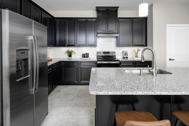 2110 Blue Heron Cir unit 38006874, Auburndale, FL 33823 - photo 4