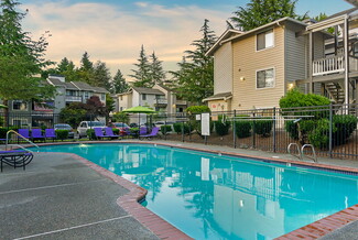 2307 NE 4th St, Renton, WA 98056
