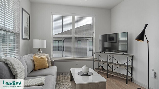 610 E Wells Branch Pkwy unit 15302.1404833, Pflugerville, TX 78660 - photo 2