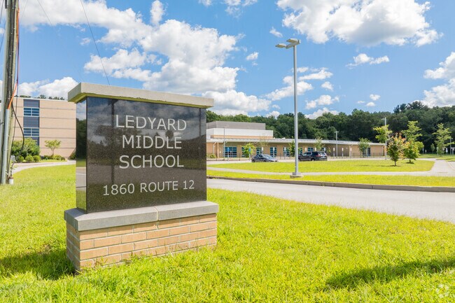 Ledyard Middle School, a public school, serves students 6th through 8th grade in Ledyard, CT.