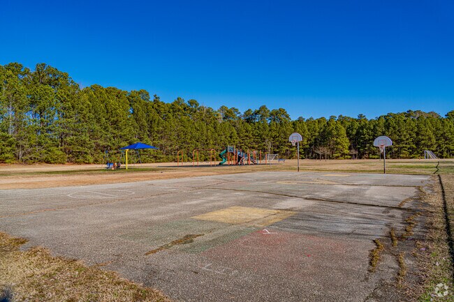 Durham, NC's Glenn Elementary serves children in grades K-5.