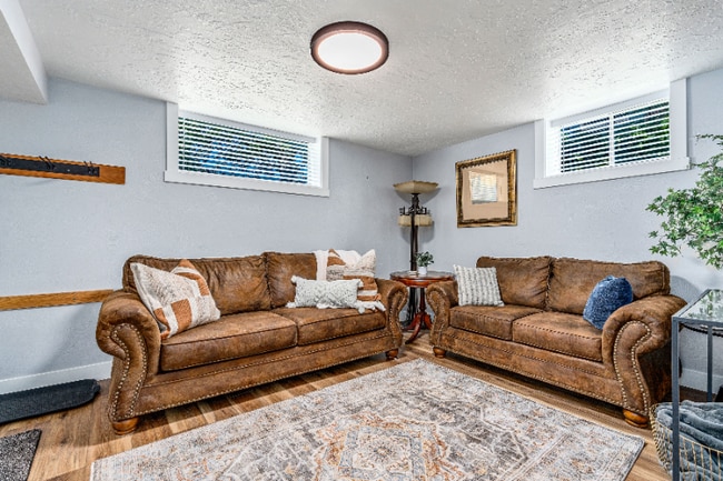 444 N Oakley St, Salt Lake City, UT 84116 - photo 5