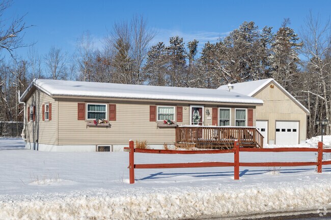 Brownfield's real estate market features numerous single-story ranch homes.