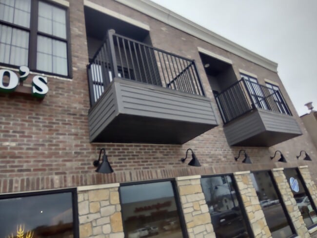 1204 7th Ave unit 201, Marion, IA 52302 - photo 2