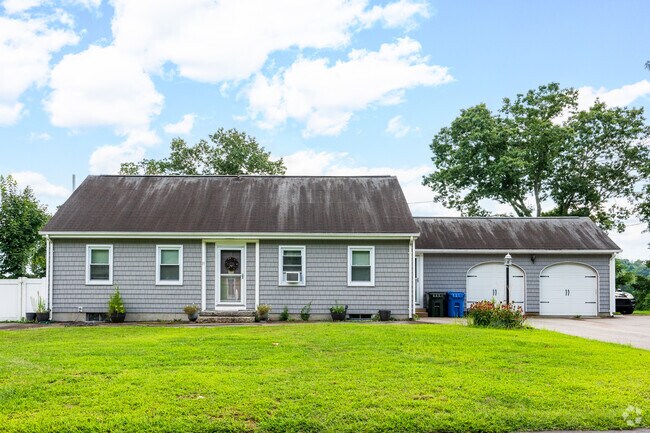 The Classic cape style homes can be spotted throughout East Great Plains.