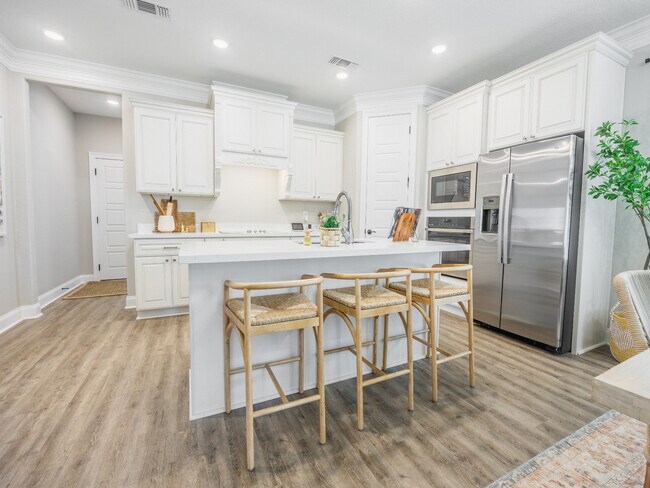 102 Everly Cir unit 37074514, Ocean Springs, MS 39564 - photo 4