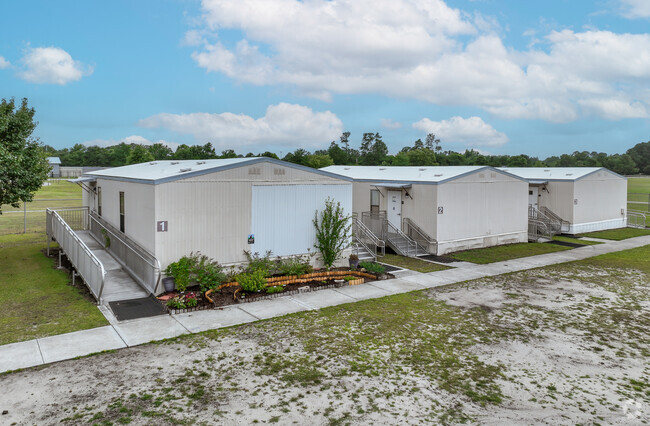 There's several mobile units at Dr Hubert Eaton Sr Elementary School in Wilmington.