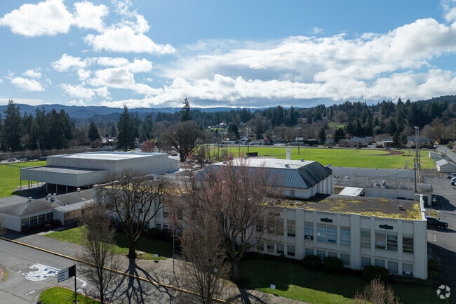 Scappoose Middle School 03