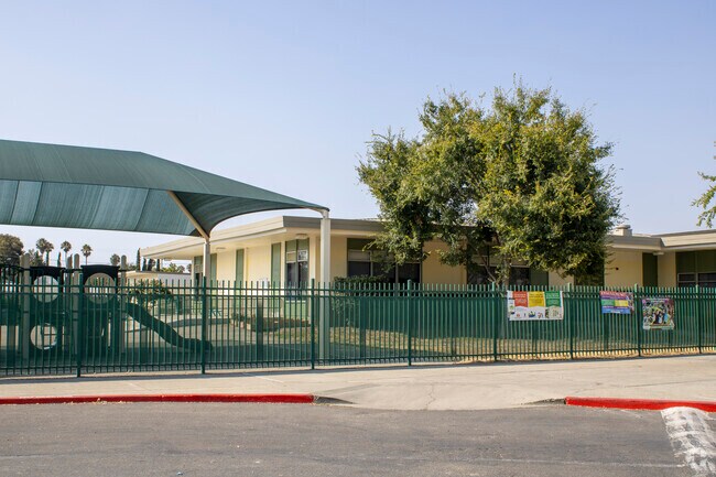 Robert F. Kennedy Elementary School provides education to the little residents in 
Kennedy
