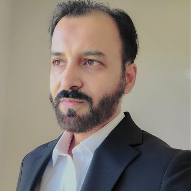Agent Photo