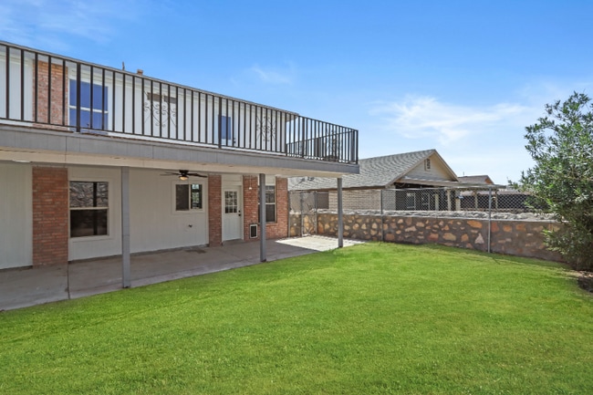 12145 St Francis Ct, El Paso, TX 79936 - photo 6