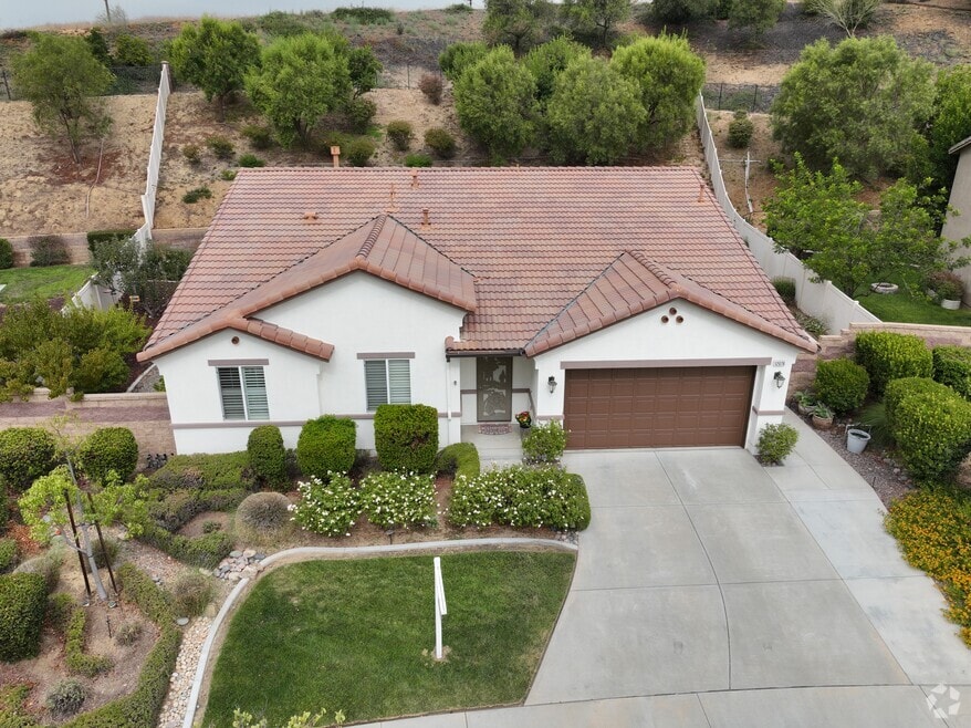 12076 18th St, Yucaipa, CA 92399 - photo 2