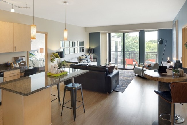 Ellipse on Excelsior and E2, Saint Louis Park, MN 55416 - photo 5