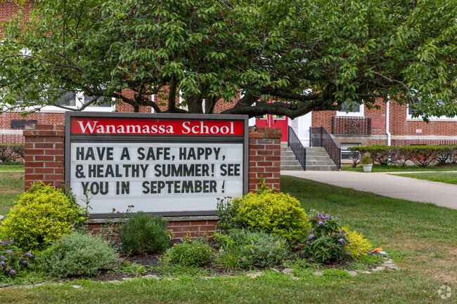 Wanamassa Elementary School