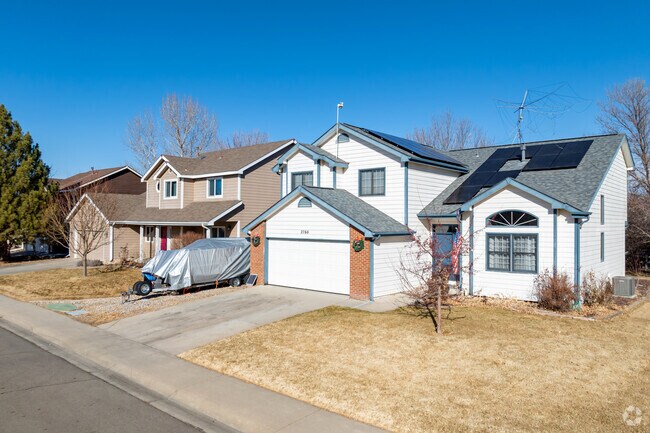 Most homes in the Dakota Ridge neighborhood were built in the mid 1990s.