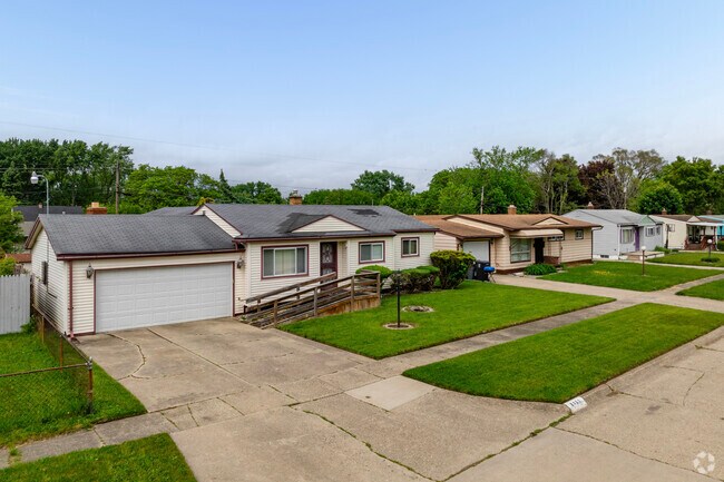 The majority of Evergreen Valley's residential streets are lined with efficiently-spaced ranch homes.