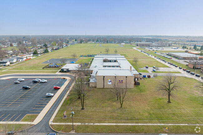 John W. Kendall Elementary School has 372 students.