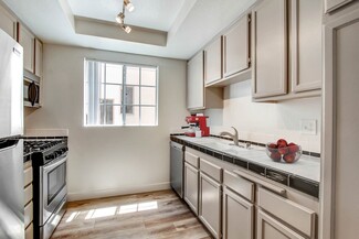 310 S Swall Dr, Los Angeles, CA 90048
