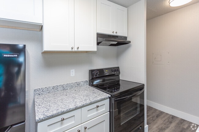 Sedona Ridge Apartments, Colorado Springs, CO 80910 - photo 5