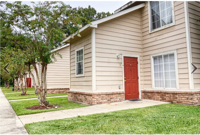 Pirates Bend, Baton Rouge, LA 70811 - photo 5