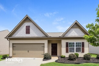 100 Darling Ln, Pendergrass, GA 30567