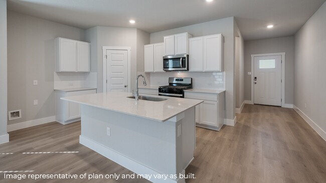 20903 Stonework Spur, San Antonio, TX 78266 - photo 3