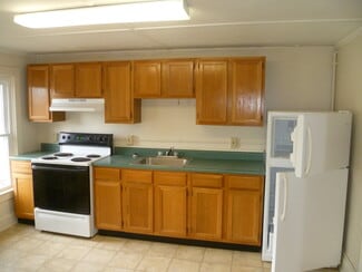 174 S Branch St Unit 174, Bennington, VT 05201
