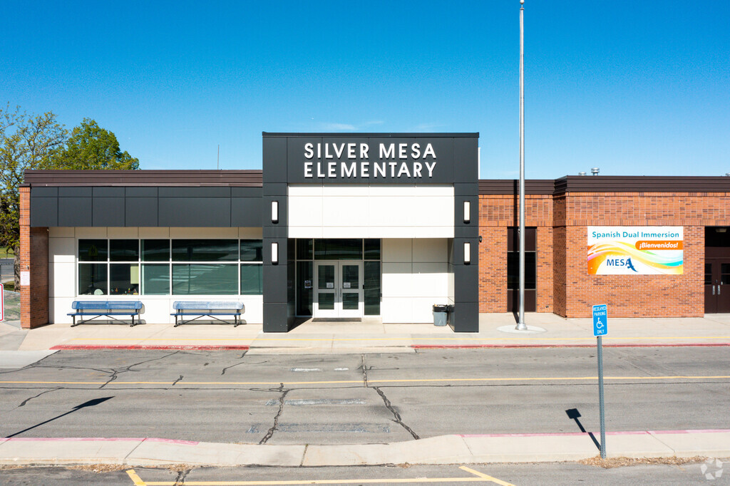 Entrance to Silver Mesa Elementary School located in Sandy, UT.