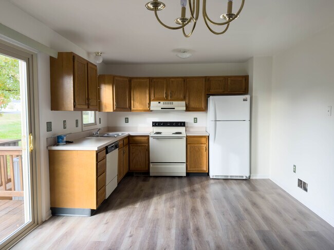 2146 Walnut St, Lebanon, PA 17042 - photo 6