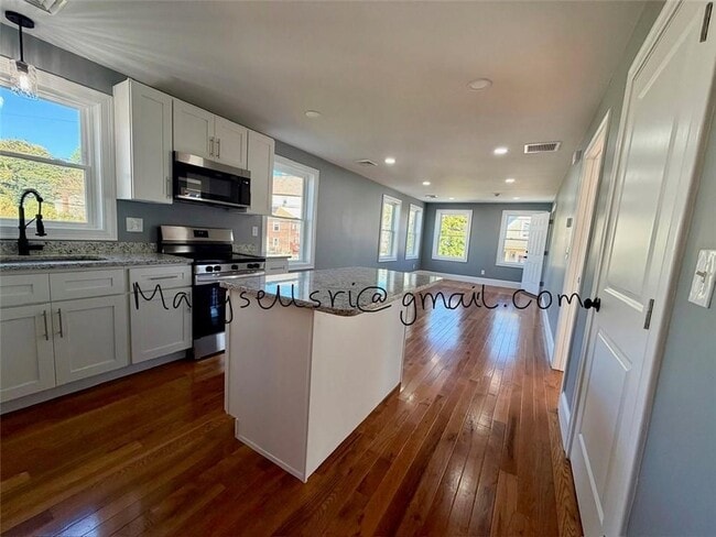 93 Ledge St, Providence, RI 02904 - photo 2