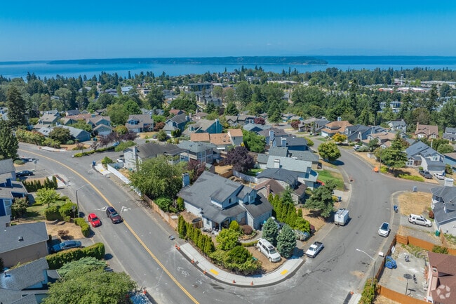 Redondo-Federal Way offers quiet living with nearby amenities.